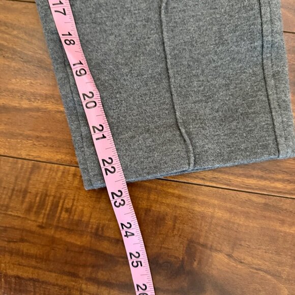 Everlane Women's The Dream Pant Size M Gray Tailored Look Sweat Pant Feel - Picture 12 of 12